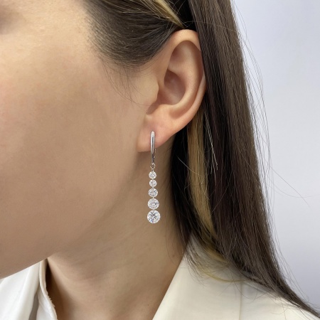 Купить оптом серьги из серебра с фианитами 2340200616 от Krasnoe