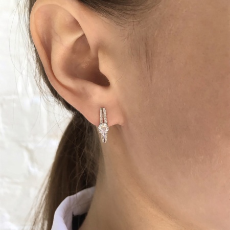 Купить оптом серьги из серебра с фианитами 2340200132л от Krasnoe