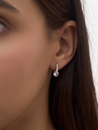 Купить оптом серьги из серебра с фианитами 2340200254 от Krasnoe