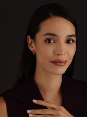 Купить оптом серьги из серебра с гранатами 2320155498 от Krasnoe