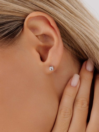 Купить оптом пусеты из серебра с топазами П340070140 от Krasnoe