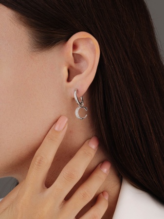 Купить оптом серьги из серебра с фианитами 2340205858л от Krasnoe