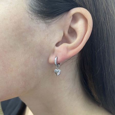 Купить оптом серьги из серебра с фианитами 2340204847л от Krasnoe