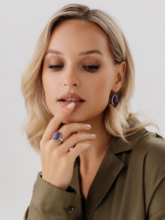 Купить оптом серьги из серебра с чароитами 2310465062 от Krasnoe