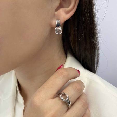 Купить оптом серьги из серебра с хрусталём 2340521536 от Krasnoe